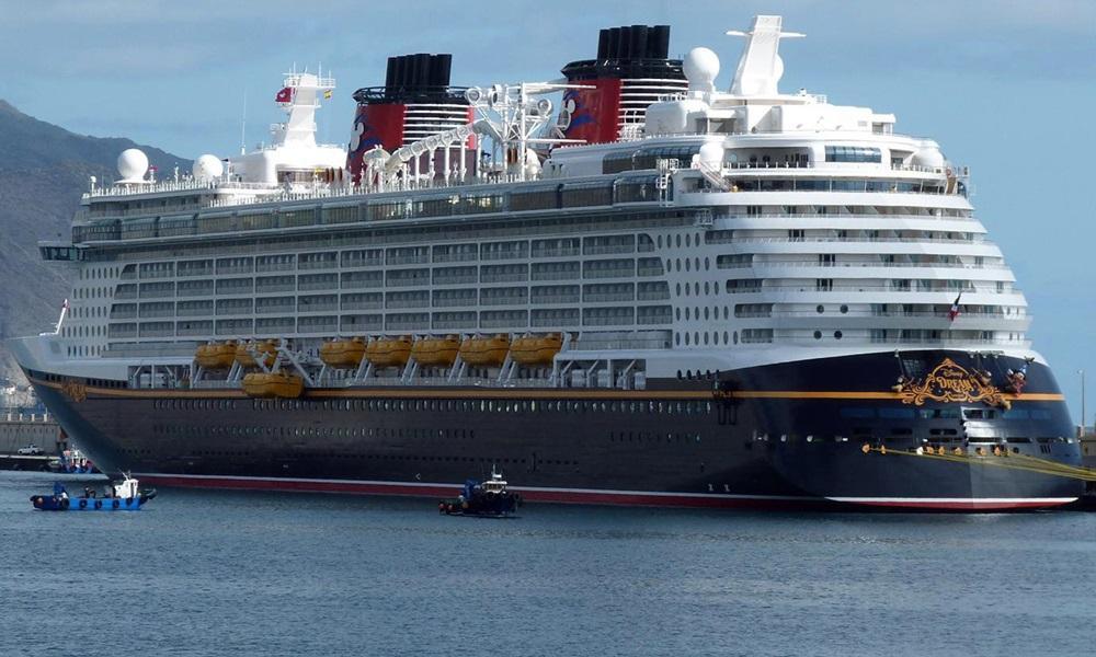 disney cruise ship